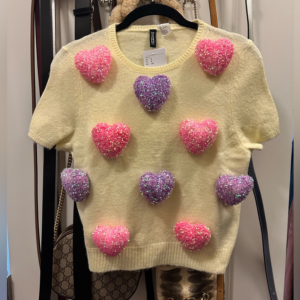 NWT custom valentines sweater
